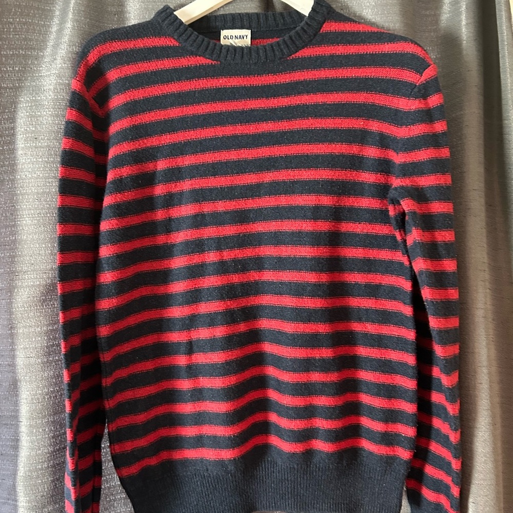 Old Navy Men's Red and Black Striped Sweater